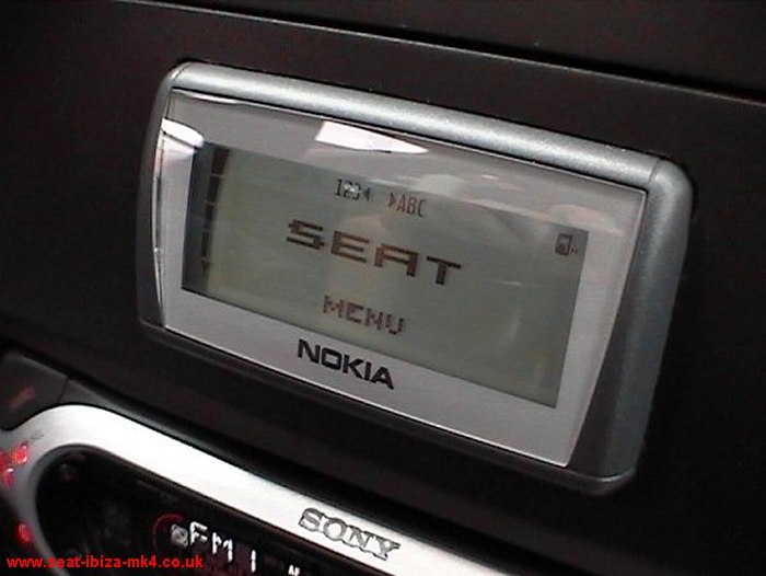 Photo of Nokia 610 Car Phone installed in a Seat Cordoba